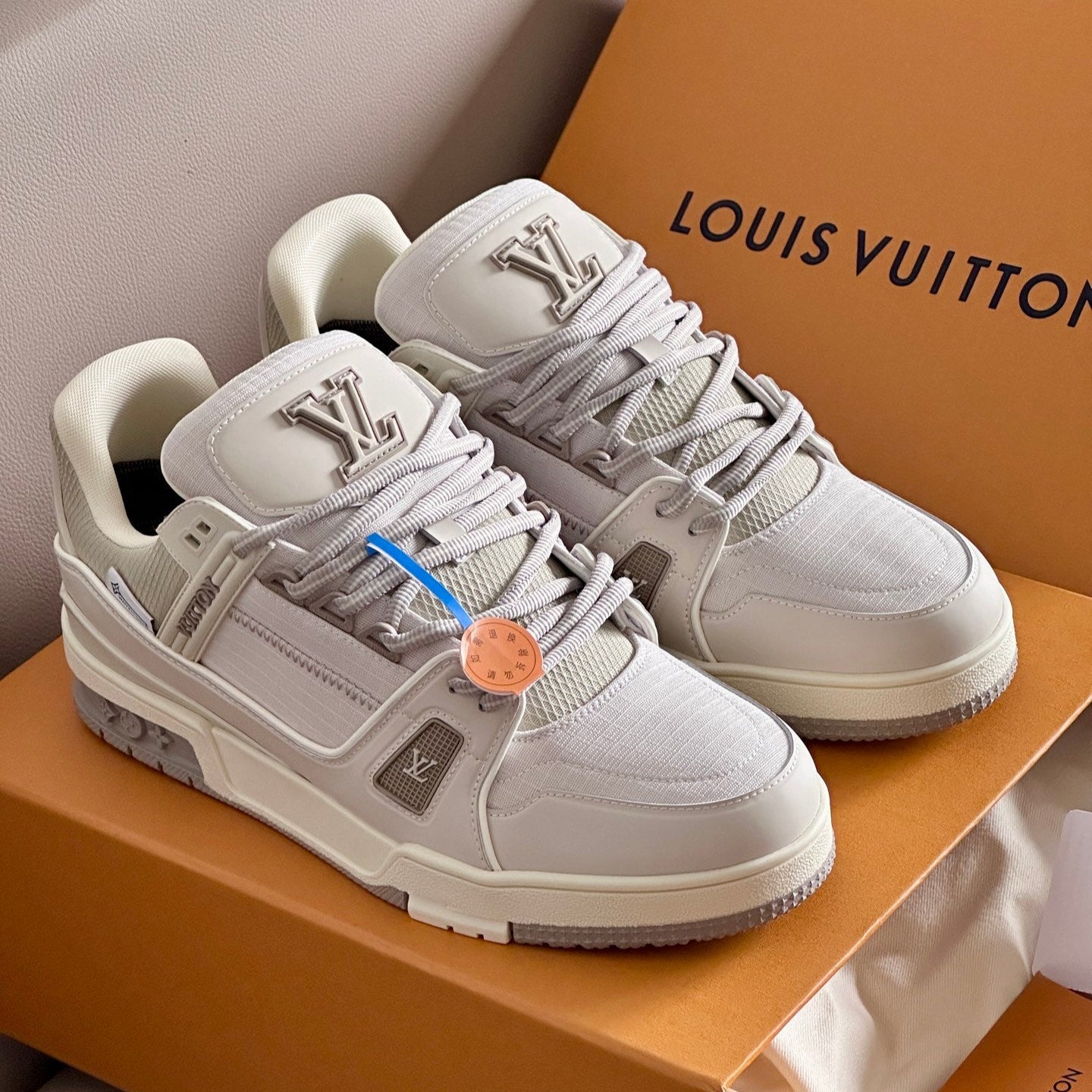 TRAINER Sneakers - LOUIS VUITTON