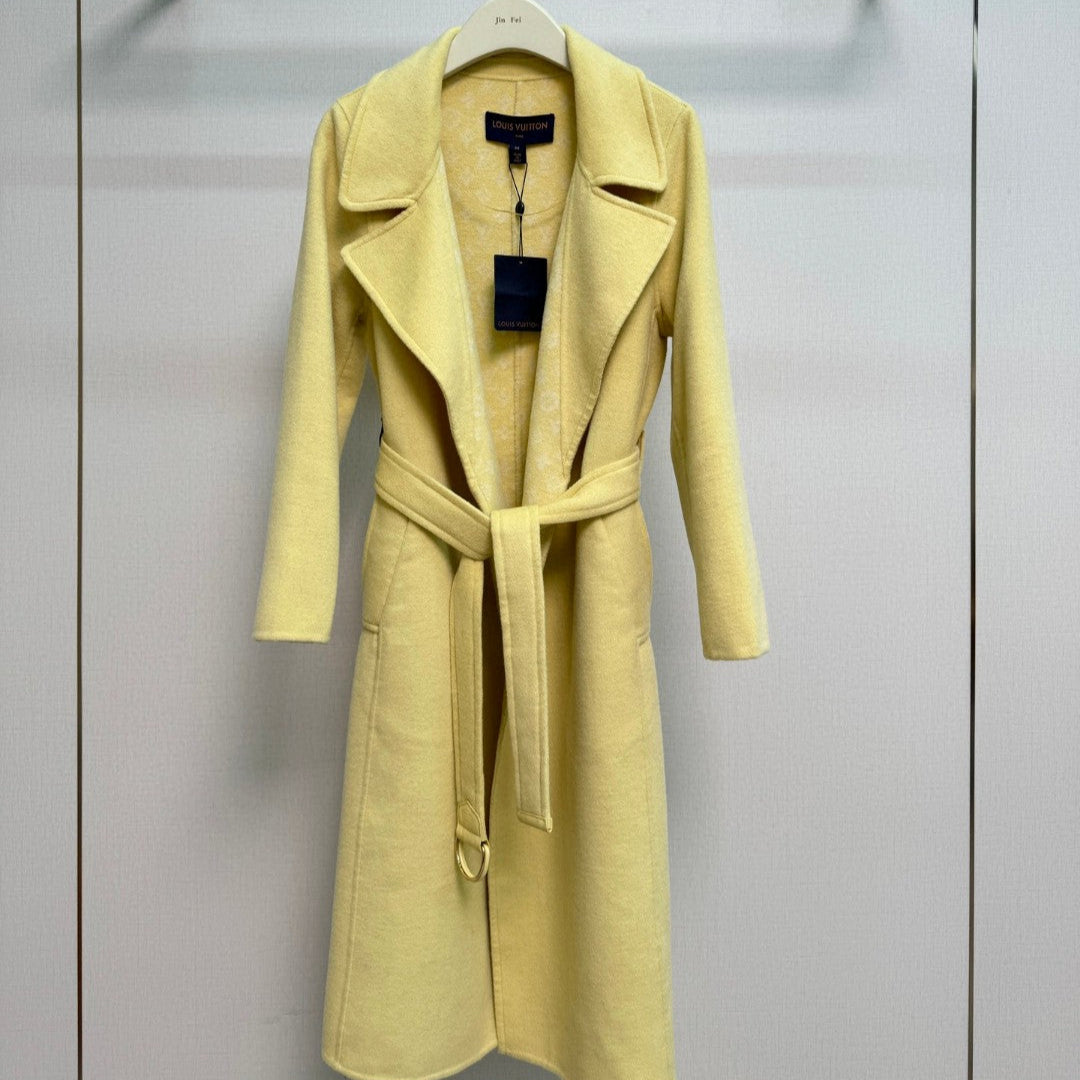 LV New double-sided coat collection - LOUIS VUITTON