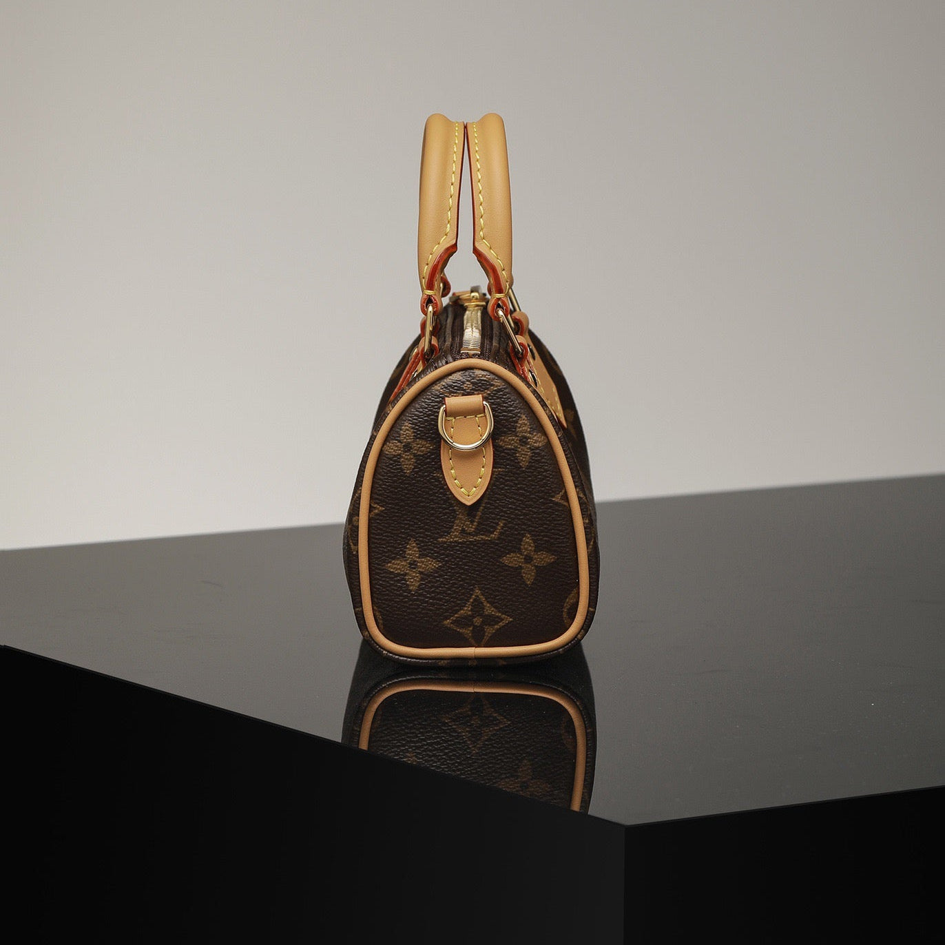 Nano Speedy -  LOUIS VUITTON