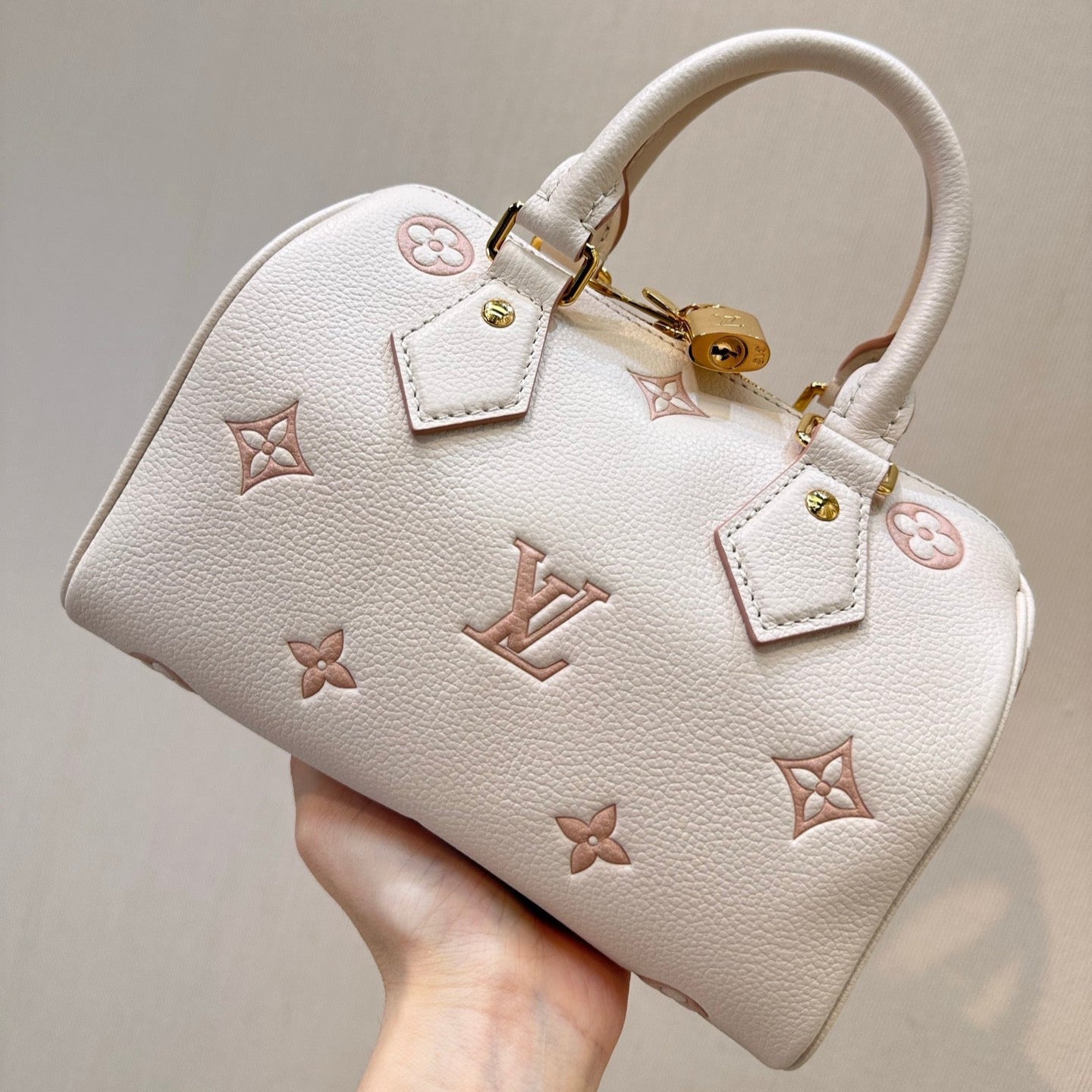 Speedy Cream - LOUIS VUITTON