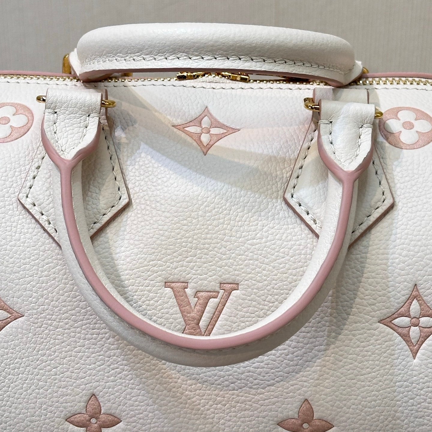 Speedy Cream - LOUIS VUITTON