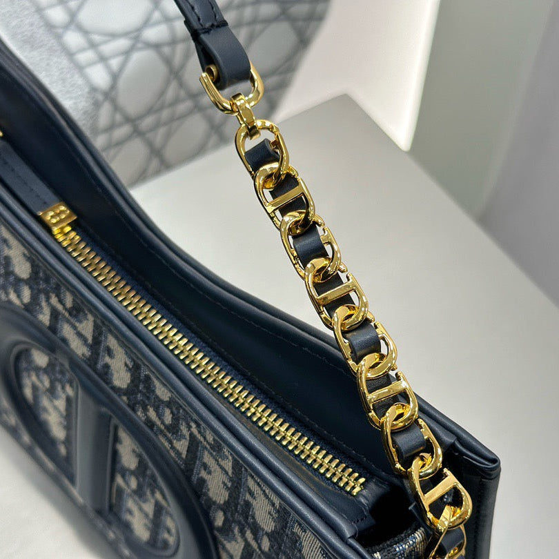CD Signature Hobo - DIOR
