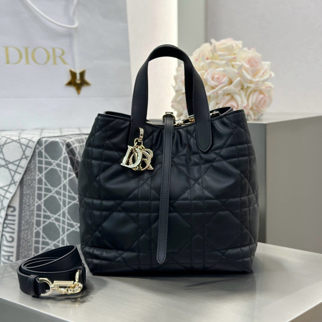 Toujours - DIOR