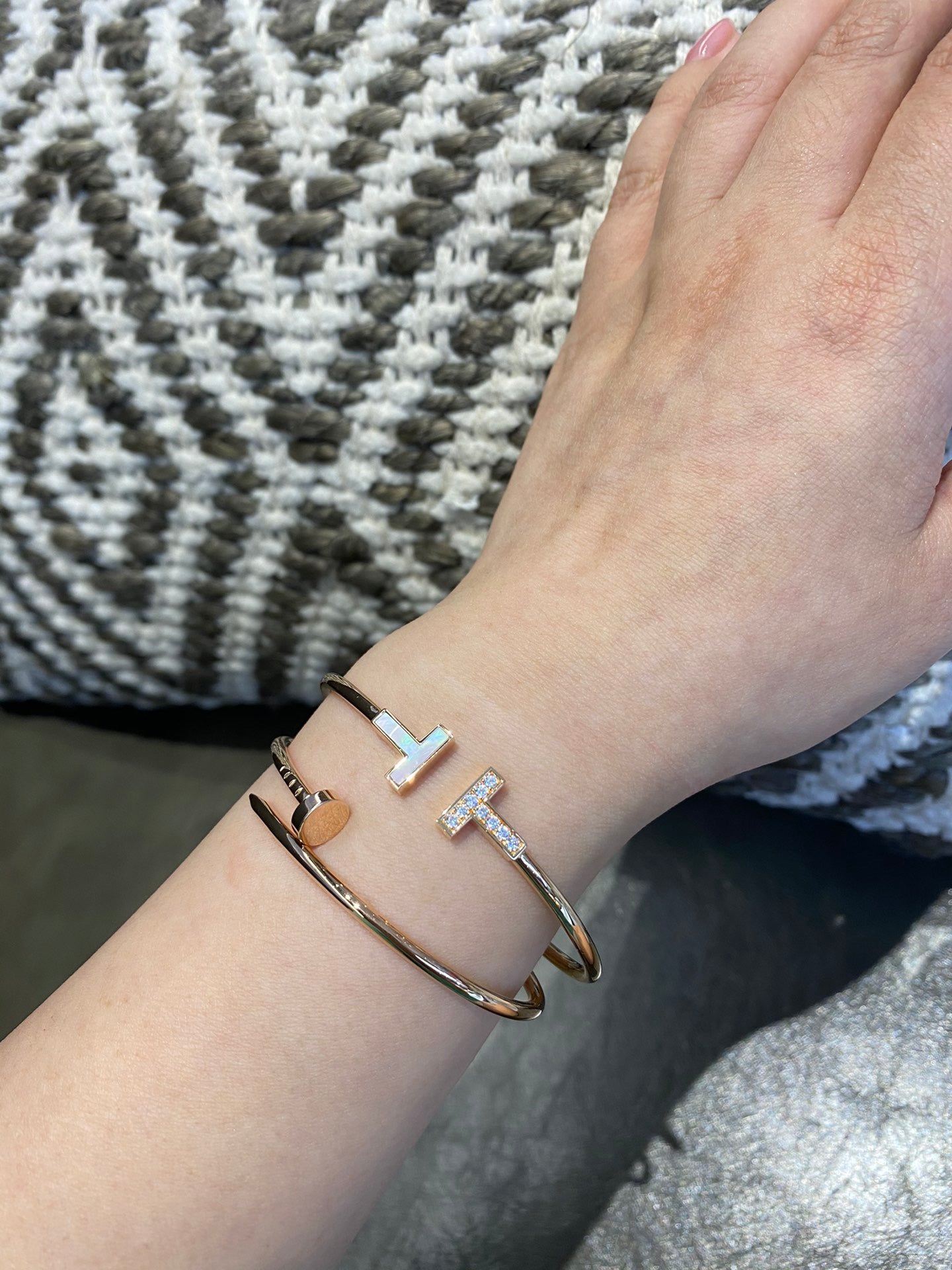 Wire Bracelet in Yellow Gold, Micro Link Bracelet in Yellow Gold - TIFFANY