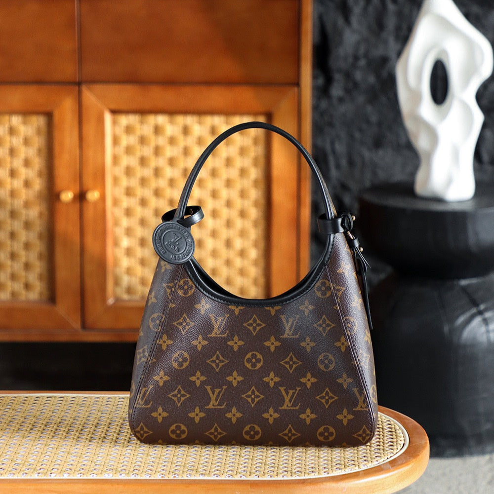 Hobo - LOUIS VUITTON